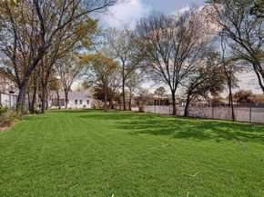 1529  Conner Drive , Dallas Texas 75217