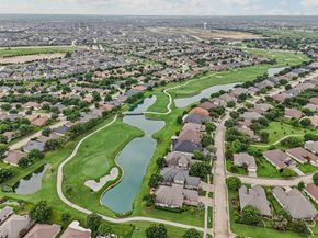 9608  Creekwood Drive , Denton Texas 76207