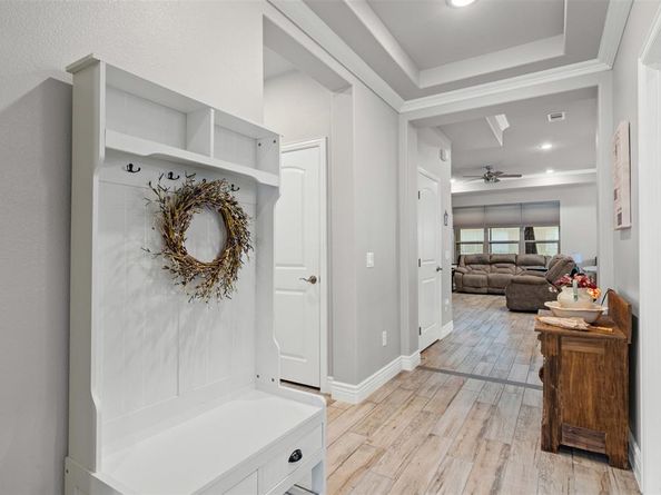 9608  Creekwood Drive , Denton Texas 76207