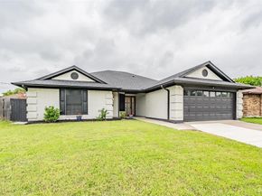 6514  Aires Drive , Arlington Texas 76001