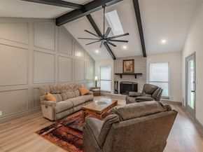 6514  Aires Drive , Arlington Texas 76001