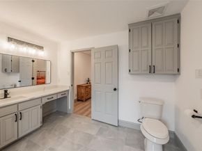 6514  Aires Drive , Arlington Texas 76001