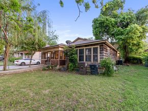 2617  Loraine Street , Fort Worth Texas 76106