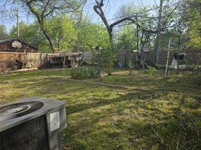 2617  Loraine Street , Fort Worth Texas 76106