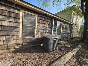 2617  Loraine Street , Fort Worth Texas 76106