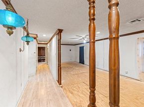 2617  Loraine Street , Fort Worth Texas 76106
