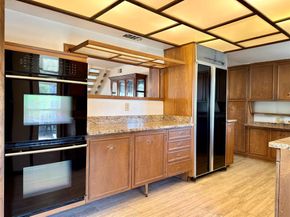 1102 N Edwards Court , Irving Texas 75062
