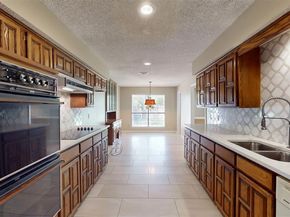 6851  Shorecrest Court , Fort Worth Texas 76132