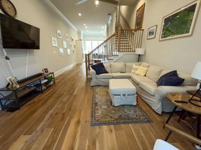 4643  Warwood Lane , Dallas Texas 75219