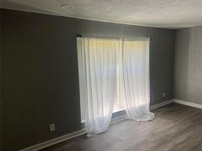 1306  Elby Street , Irving Texas 75061