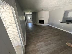 1306  Elby Street , Irving Texas 75061