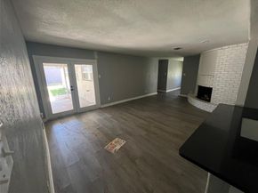 1306  Elby Street , Irving Texas 75061