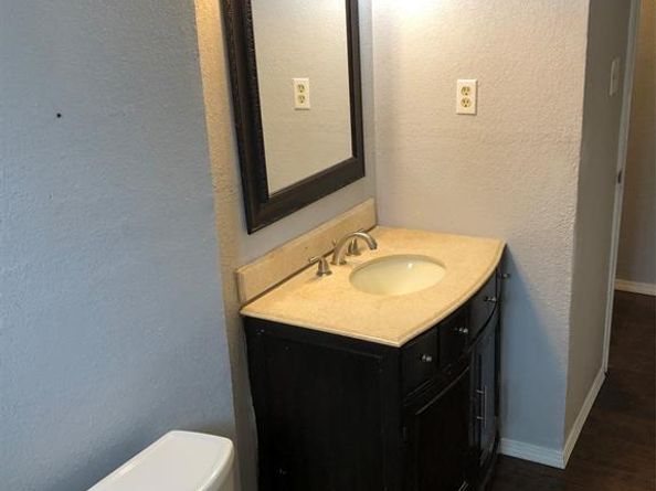 2827  Bedford Street , Dallas Texas 75212
