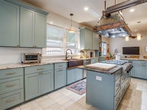 2309  Mistletoe Avenue , Fort Worth Texas 76110