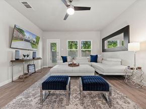 3367  Conroe Street , Dallas Texas 75212