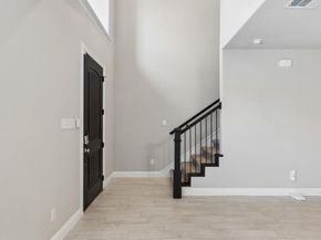 911  Ponds Edge Lane , Euless Texas 76040