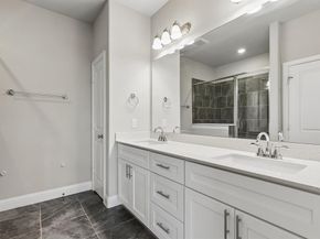 911  Ponds Edge Lane , Euless Texas 76040