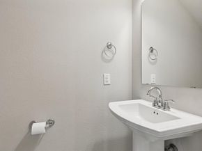 911  Ponds Edge Lane , Euless Texas 76040
