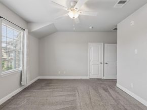 911  Ponds Edge Lane , Euless Texas 76040
