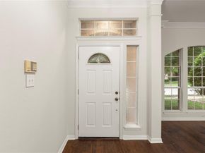 8513  Mill Creek Road , Irving Texas 75063