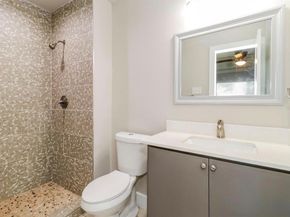 309 S Holiday Drive , Grand Prairie Texas 75052