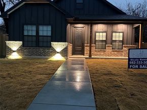 2217  Christine Avenue , Fort Worth Texas 76105