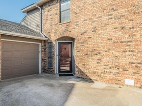 3136  Harbinger Lane , Dallas Texas 75287