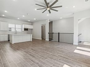 2534  Carmelita Street , Dallas Texas 75212