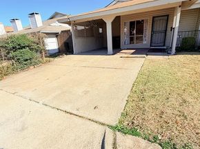 732  Valiant Circle , Garland Texas 75043