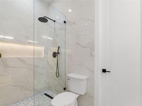 6913  Mohawk Drive , Dallas Texas 75235