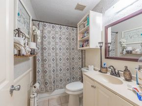 616 W Cedar  , Arlington Texas 76011