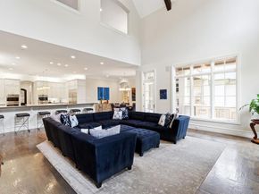 4715 W Northwest Highway , Dallas Texas 75220