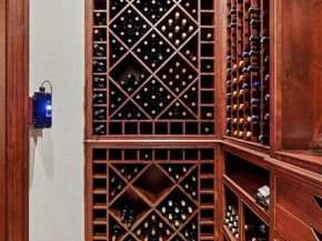 4715 W Northwest Highway , Dallas Texas 75220