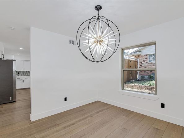 7992  Fallmeadow Lane , Dallas Texas 75248