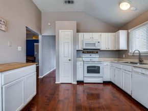 417  Hopewell Street , Grand Prairie Texas 75052