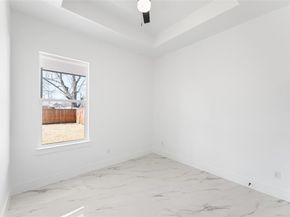 4107  Vineyard Drive , Dallas Texas 75212