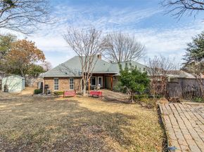2120  Meadowview Court , Garland Texas 75043