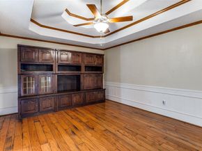 2120  Meadowview Court , Garland Texas 75043