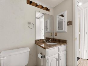 1025  Turtle Lake Boulevard  111, Irving Texas 75060