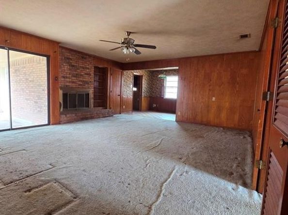 5505  Spruce View Drive , Dallas Texas 75232