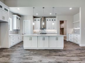 903  Urban Drive , DeSoto Texas 75115
