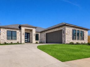 903  Urban Drive , DeSoto Texas 75115