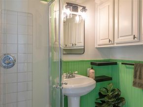 2417  5th Avenue , Fort Worth Texas 76110