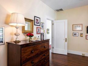 2417  5th Avenue , Fort Worth Texas 76110