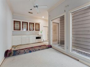 1809  Burton Hill Road , Fort Worth Texas 76107