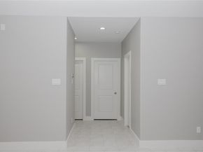 1527  Caldwell Avenue , Dallas Texas 75223