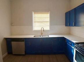 1509 W Page Avenue , Dallas Texas 75208