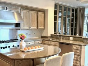 3505  Turtle Creek Boulevard  2A, Dallas Texas 75219