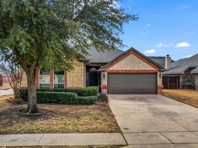 8228  Fall Crest Drive , Fort Worth Texas 76053
