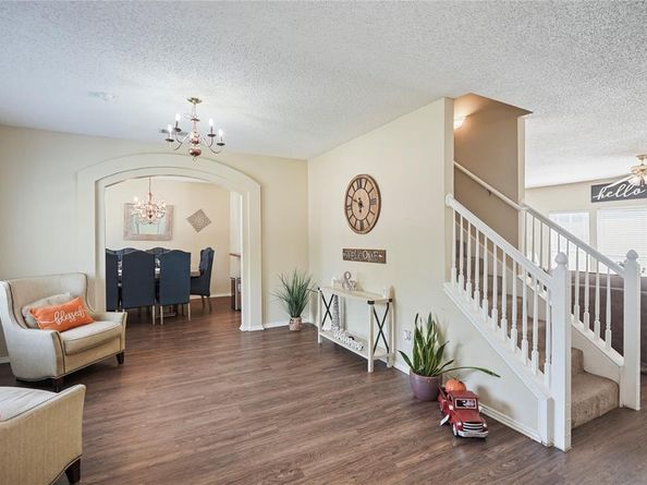 1934  Pin Oak Lane , Lancaster Texas 75146